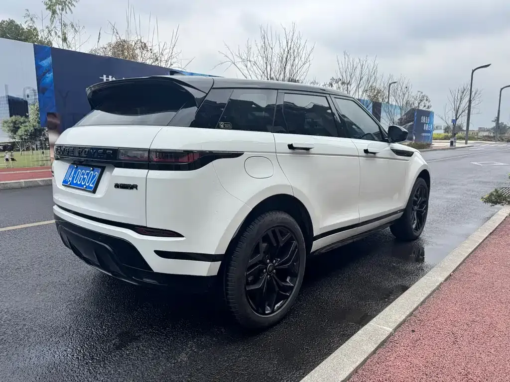 Land Rover Evoque — фото 6