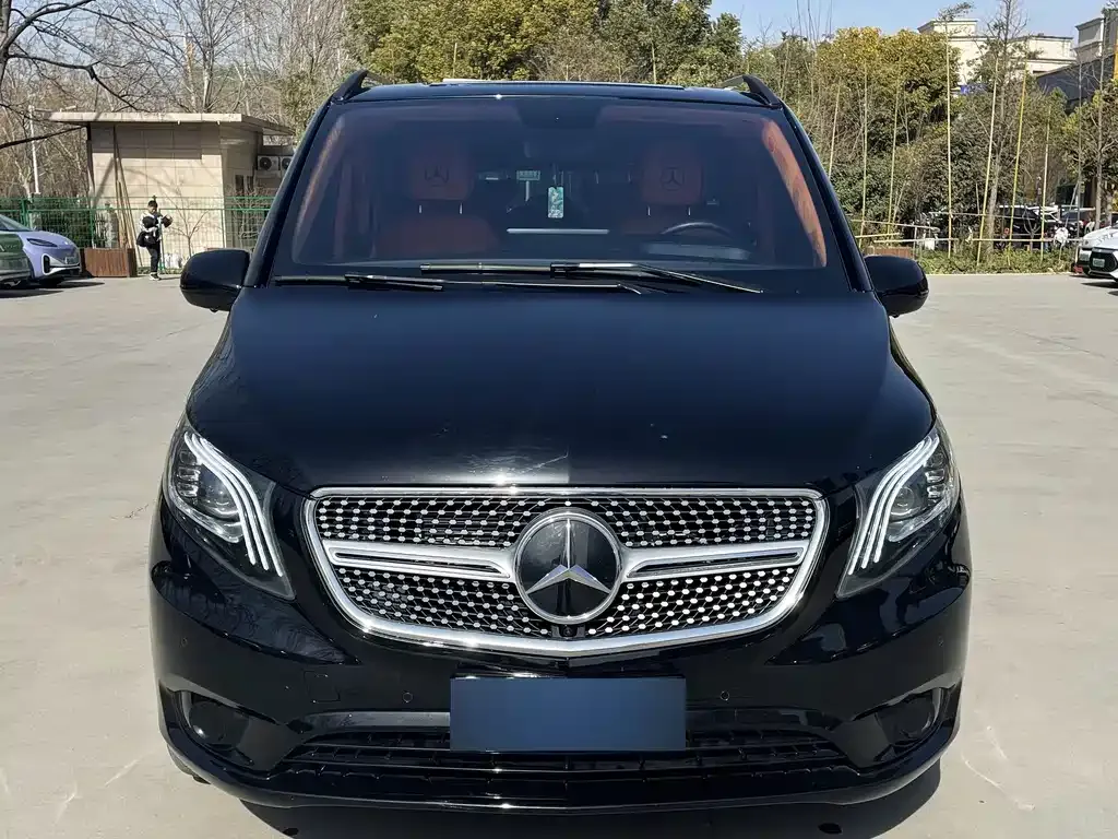Mercedes-Benz Vito — фото 10