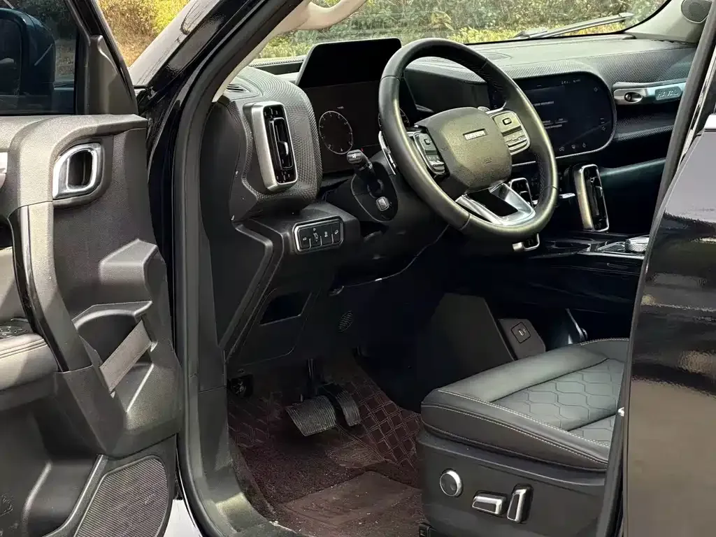 Haval Big Dog — фото 10