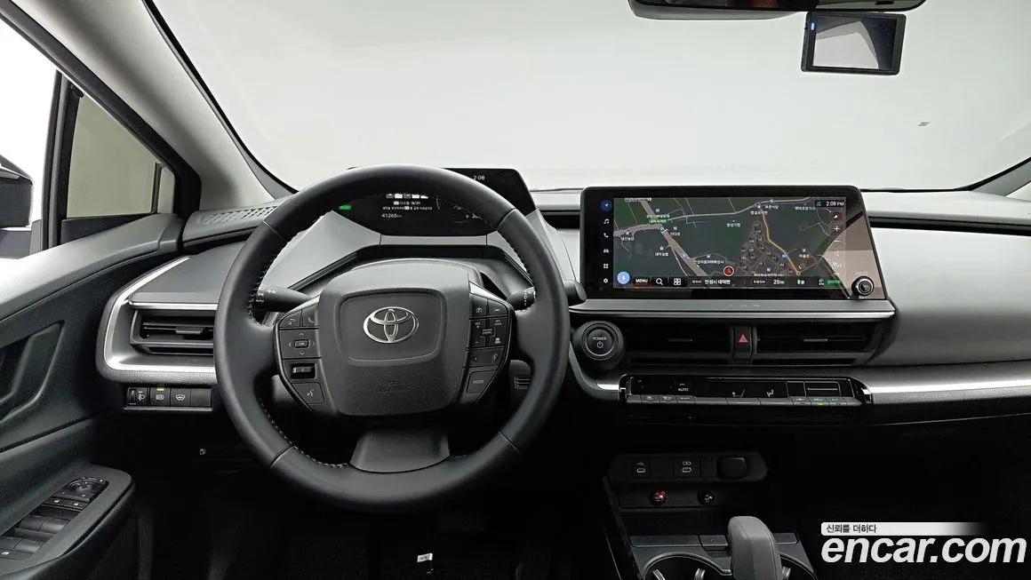 Toyota Prius — фото 9