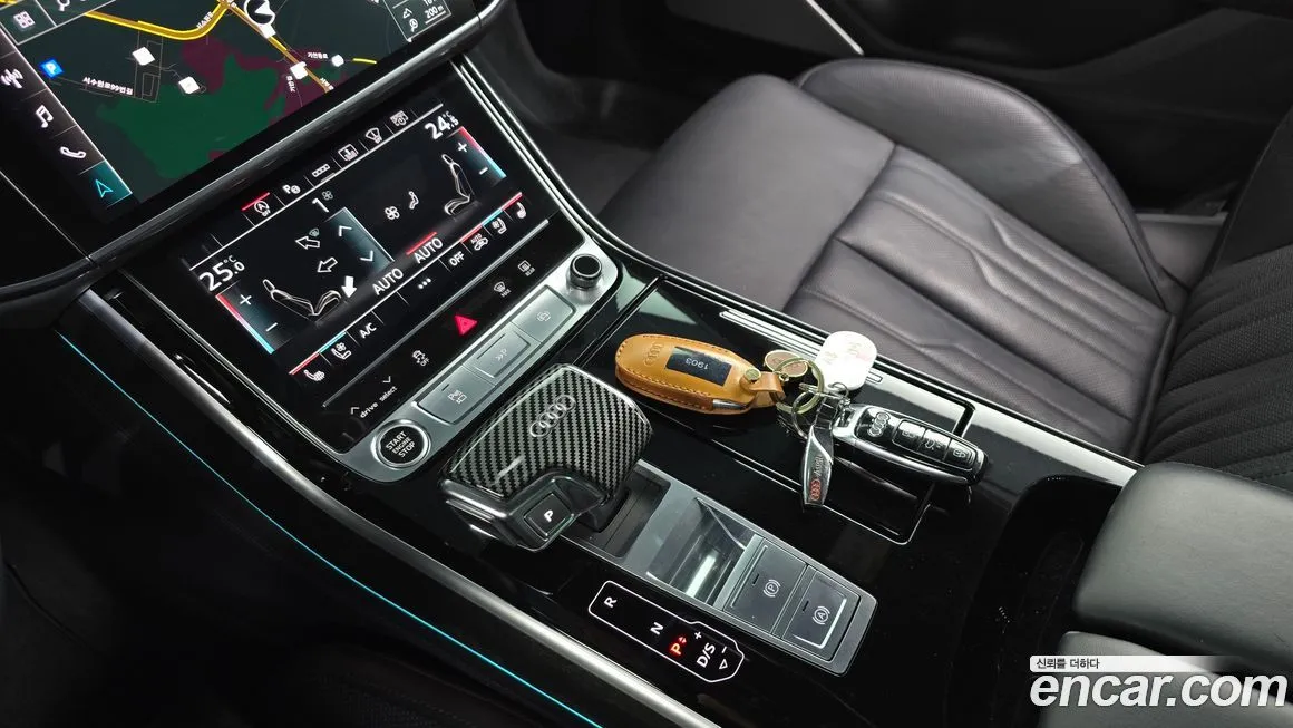 Audi A8 — фото 6