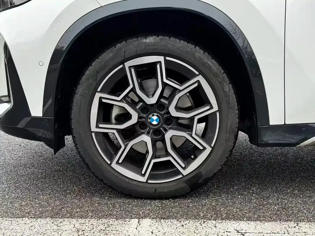 BMW X1 — фото 6