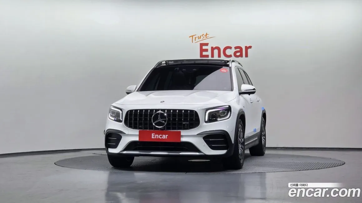 Mercedes-Benz GLB-Class — фото 6