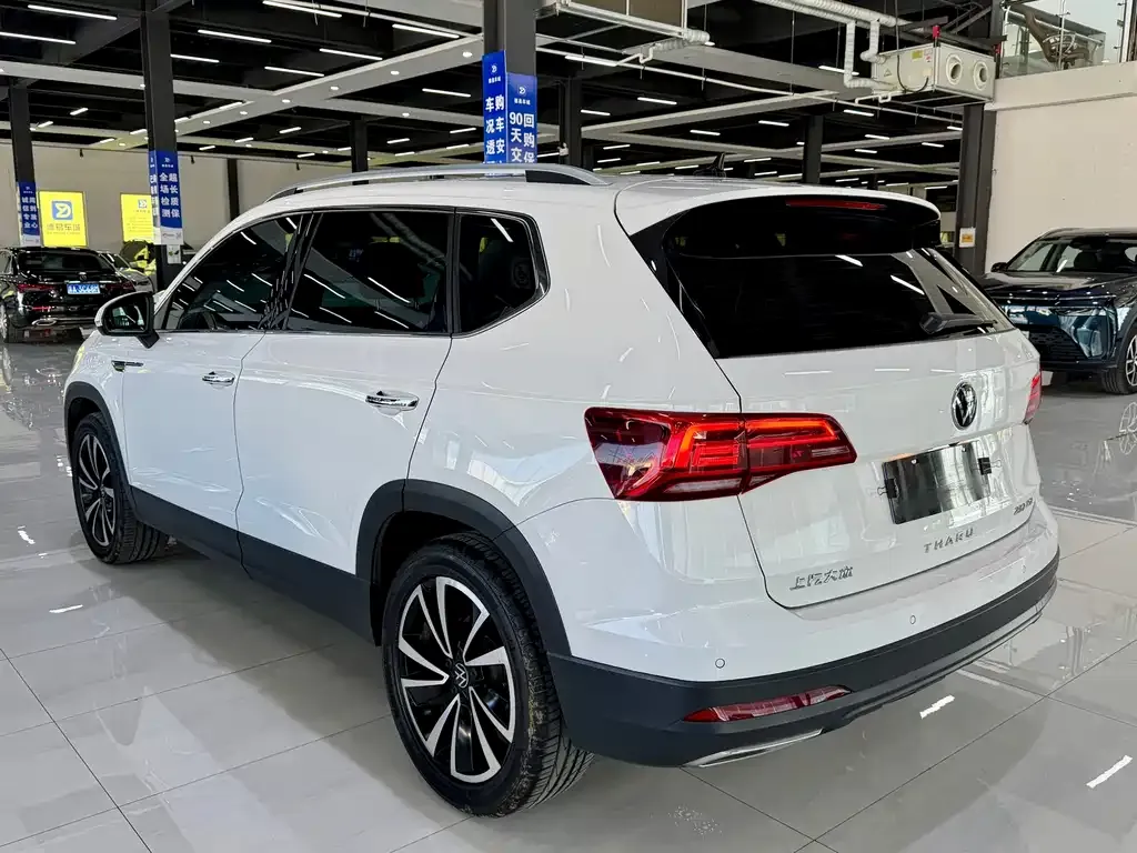 Volkswagen Tharu — фото 4