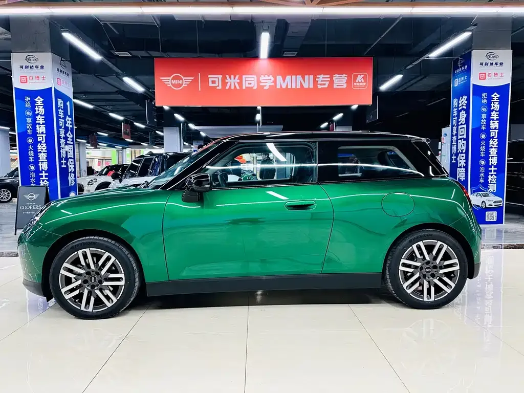 MINI Cooper EV — фото 2