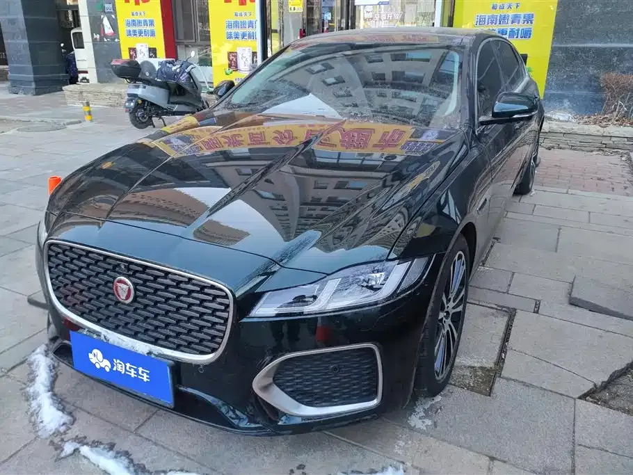 Jaguar XFL — фото 1