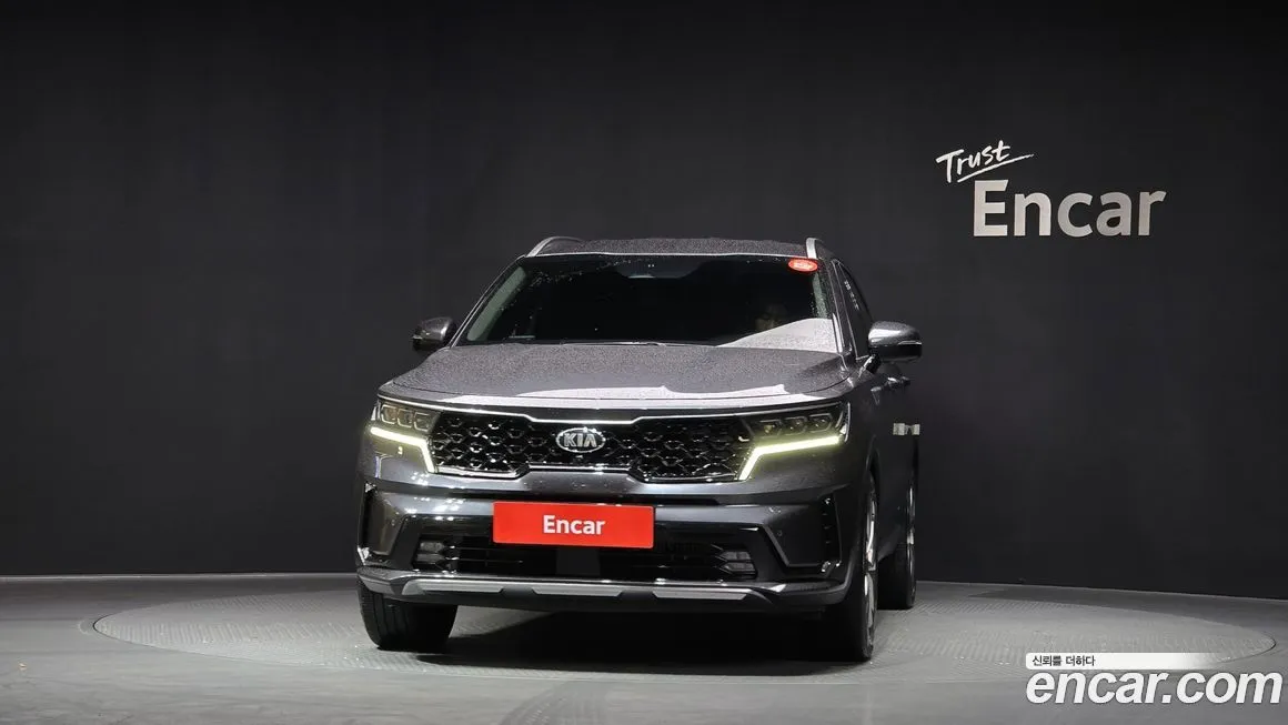 Kia Sorento — фото 4