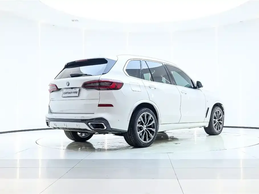 BMW X5 (Import) — фото 7