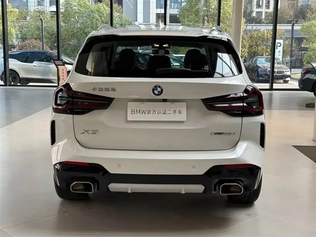 BMW X3 — фото 10