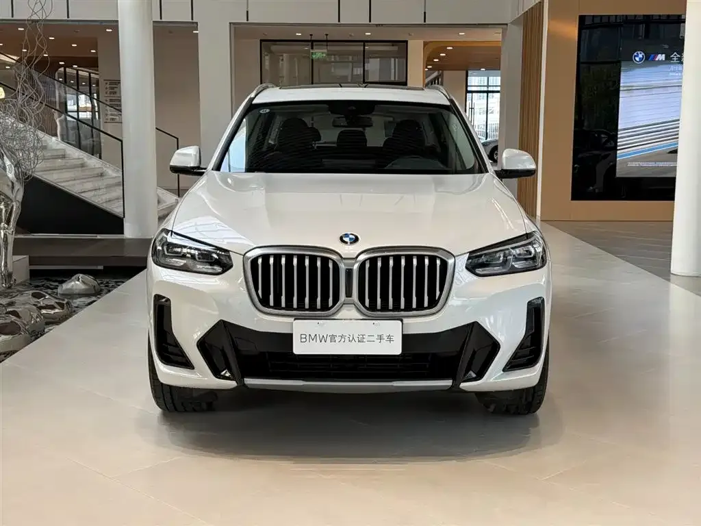 BMW X3 — фото 8