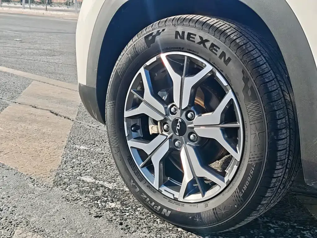 Kia KX3 — фото 9
