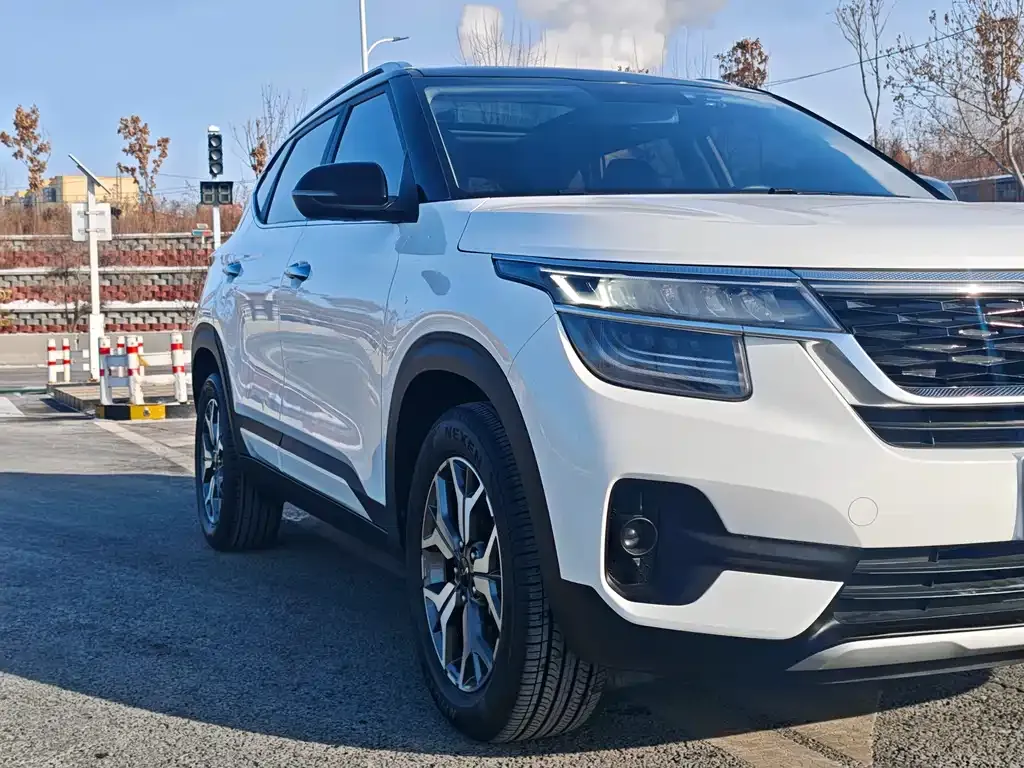 Kia KX3 — фото 8