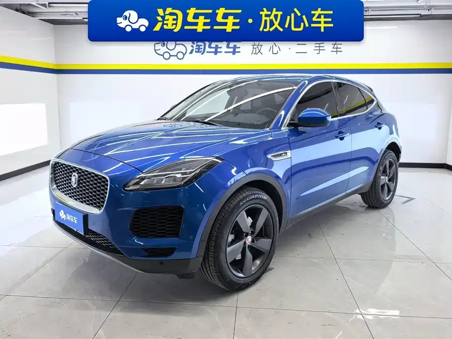 Jaguar E-PACE — фото 1