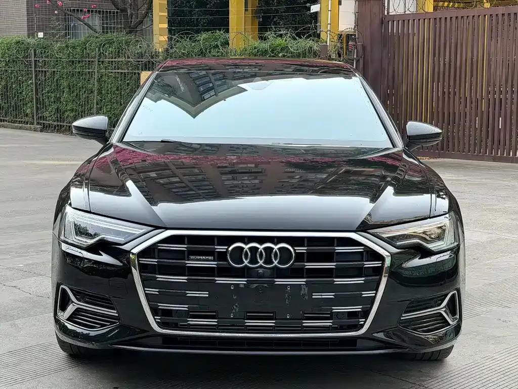 Audi A6L — фото 7
