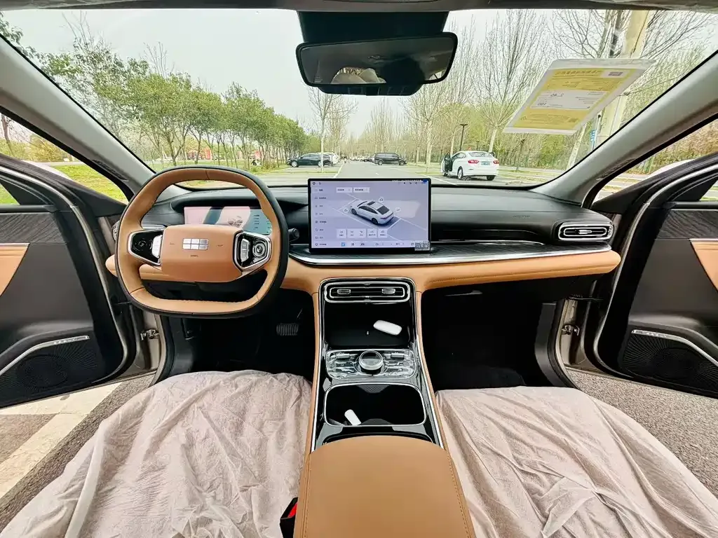 Geely 银河星耀6 — фото 4