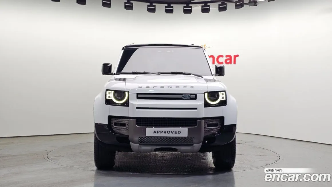 Land Rover Defender — фото 9