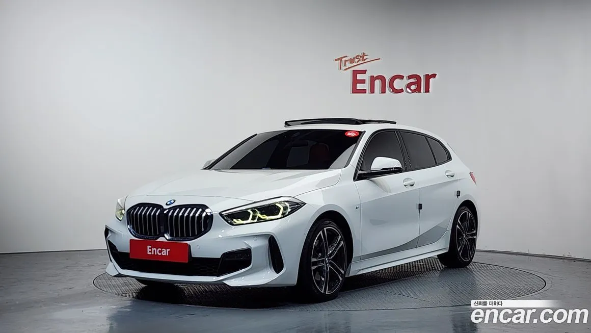 BMW 1-Series — фото 1