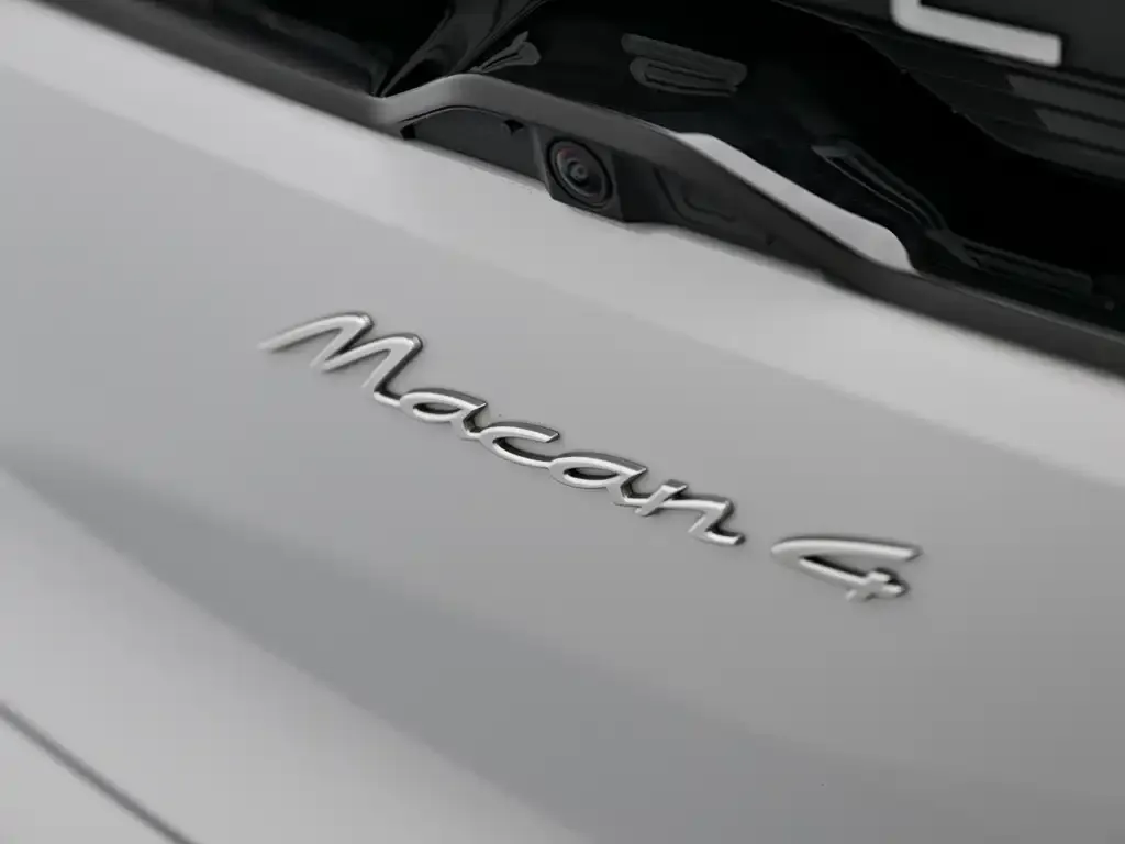 Porsche Macan EV — фото 3
