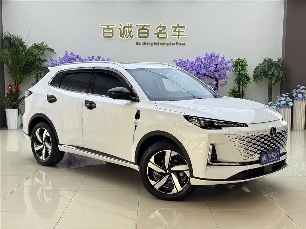 Changan CS55PLUS — фото 10