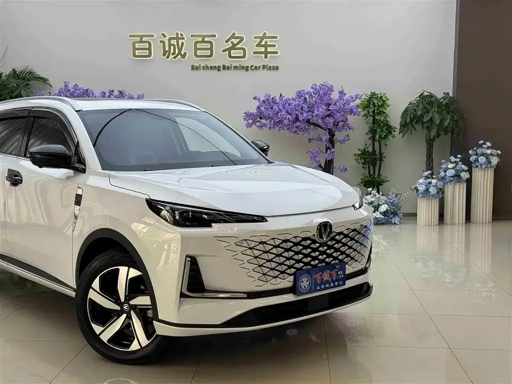 Changan CS55PLUS — фото 2
