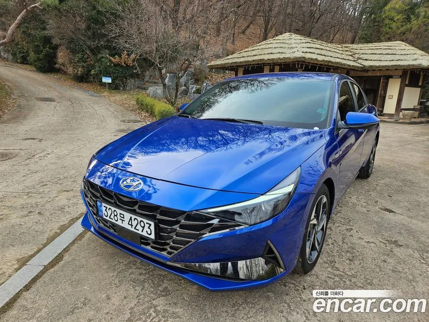 Hyundai AVANTE — фото 1