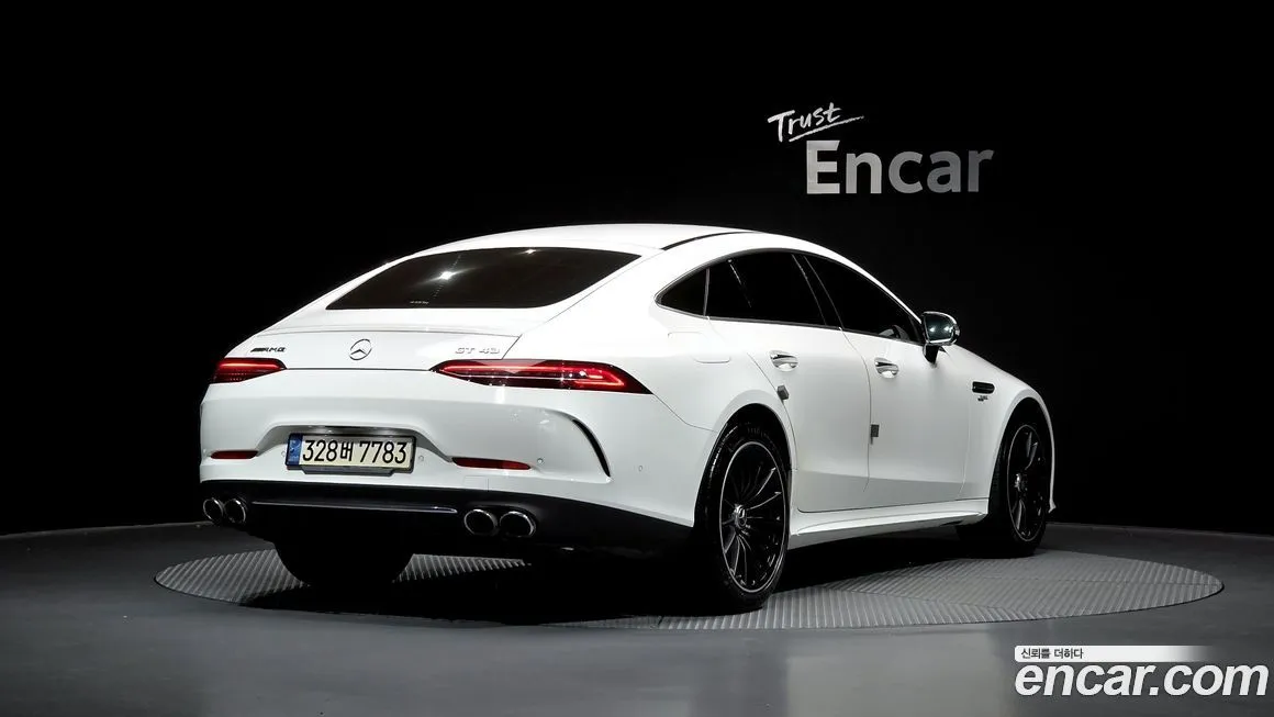 Mercedes-Benz AMG GT — фото 7