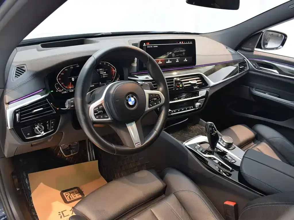 BMW 6 Series GT — фото 10