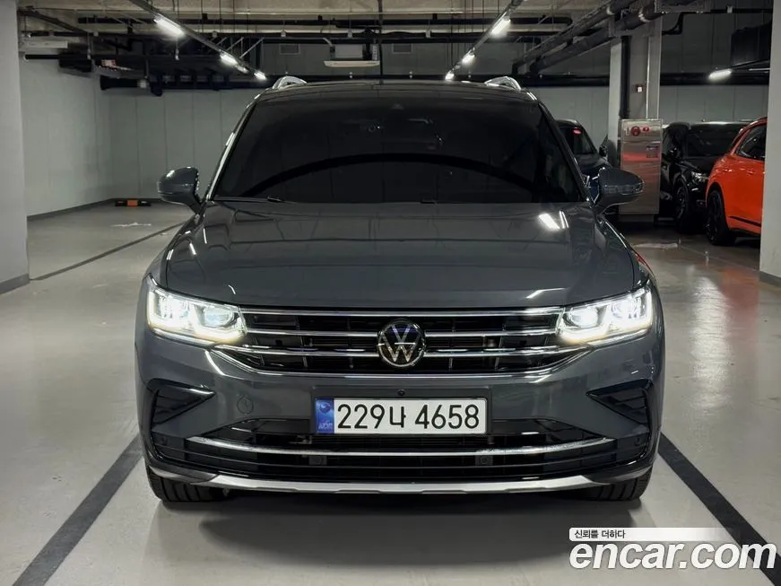 Volkswagen Tiguan — фото 9