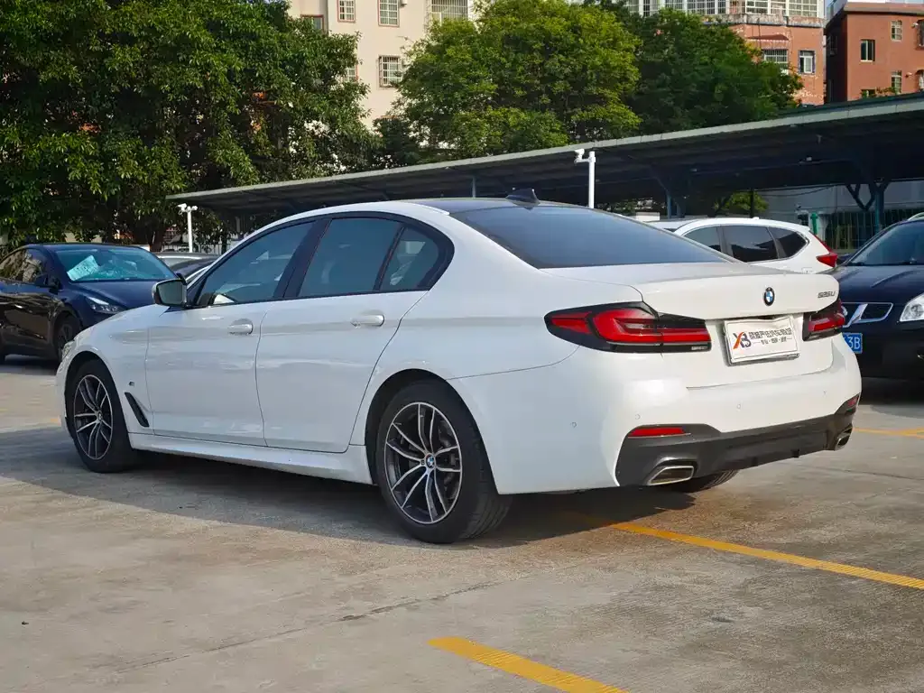 BMW 5 Series (Import) — фото 4
