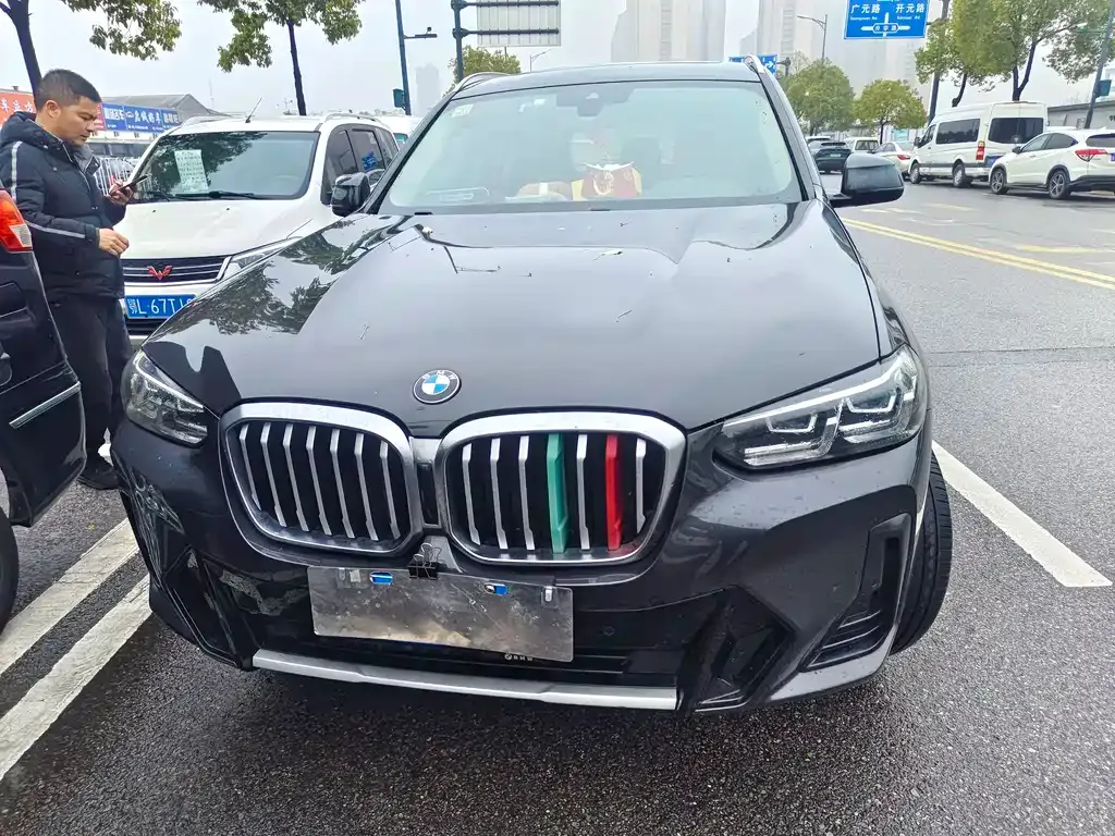 BMW X3 — фото 10