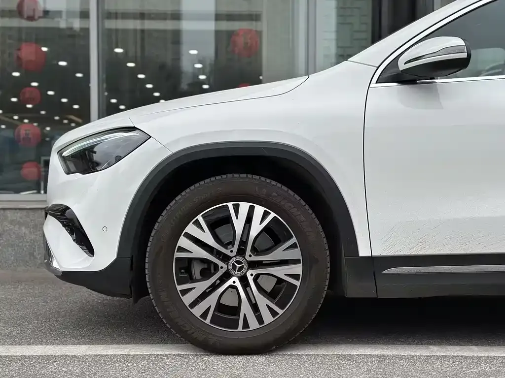 Mercedes-Benz GLA — фото 2