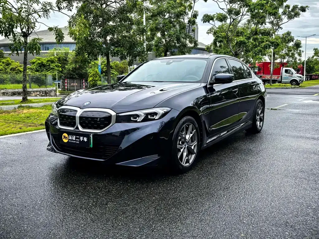 BMW i3 — фото 1