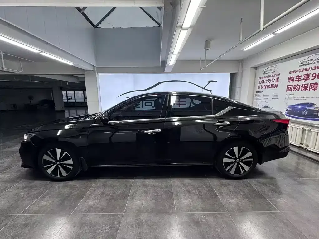 Nissan Teana — фото 2