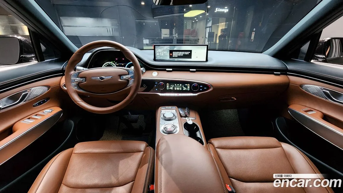Genesis GV70 — фото 10