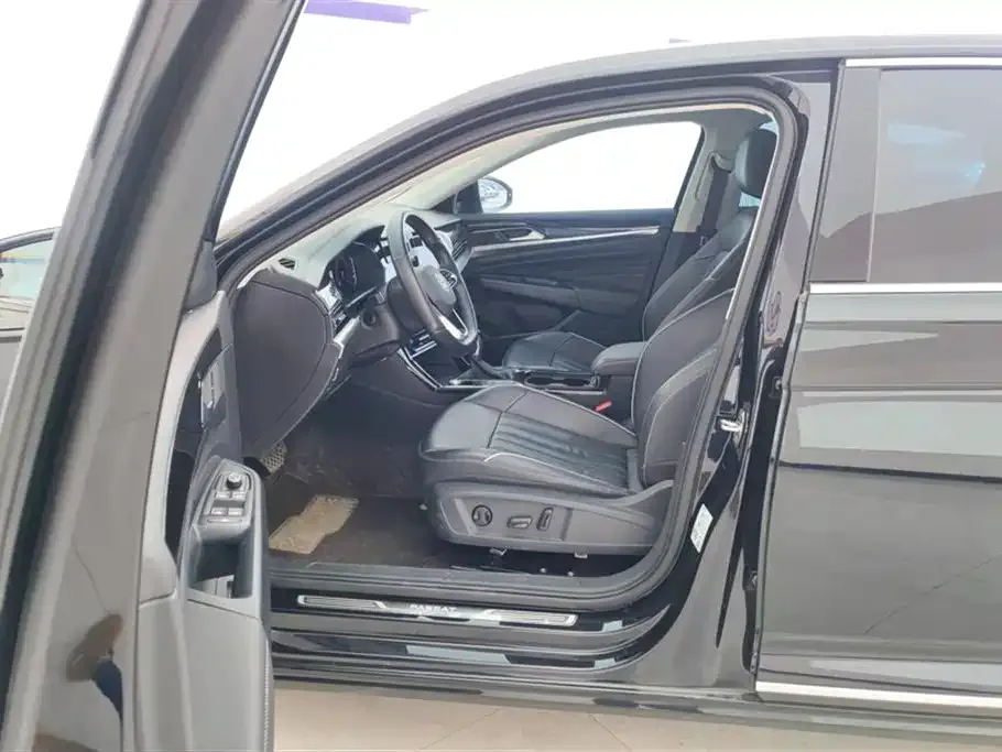 Volkswagen Passat — фото 5