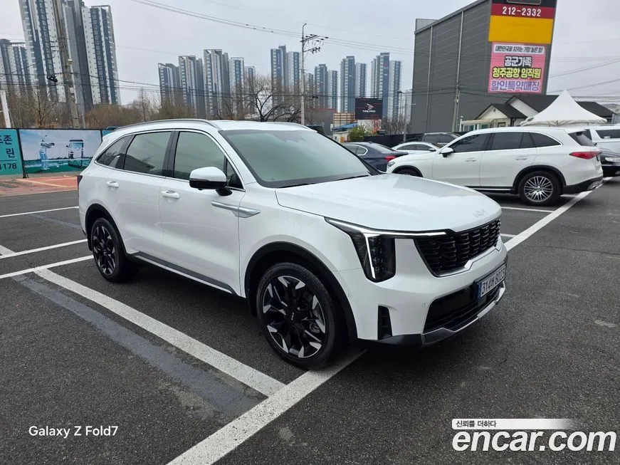Kia Sorento — фото 8