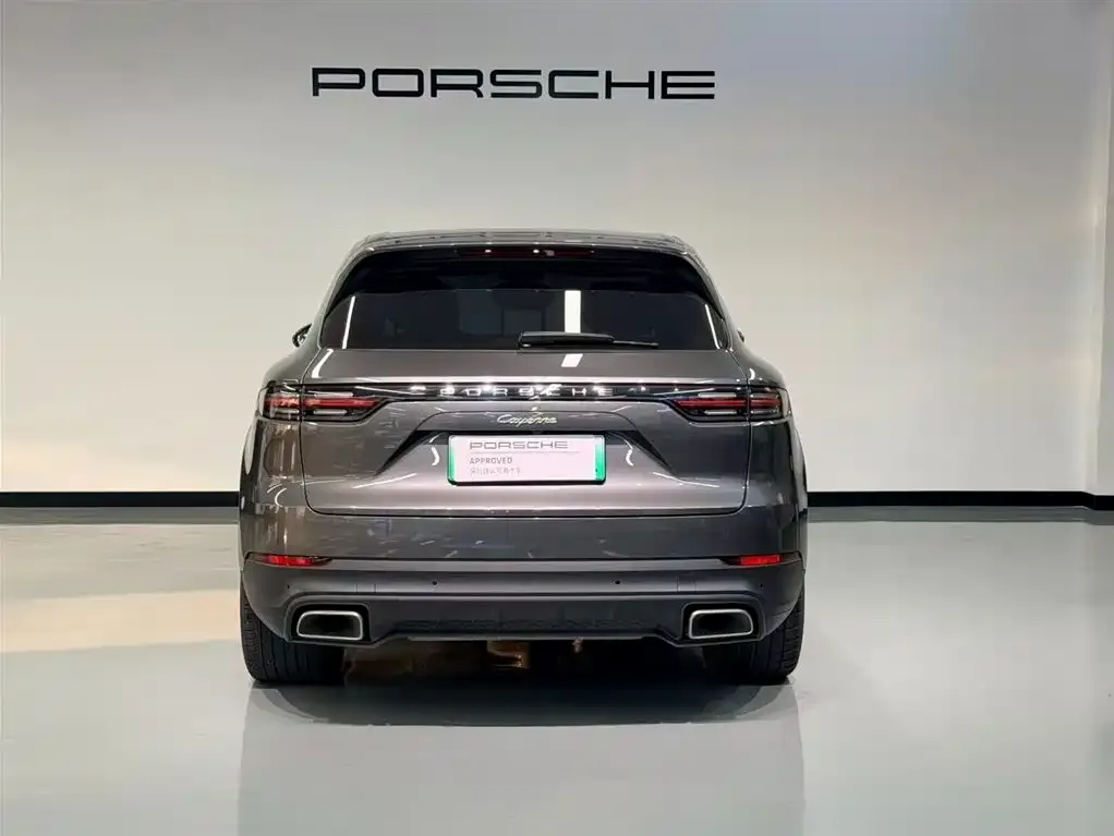Porsche Cayenne Hybrid — фото 7