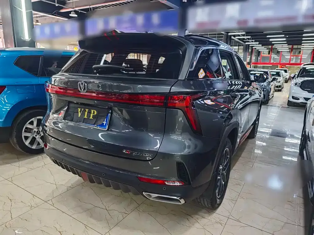Changan CS75PLUS — фото 9