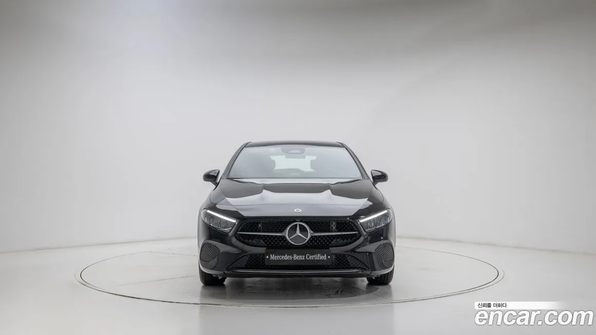 Mercedes-Benz A-Class — фото 7
