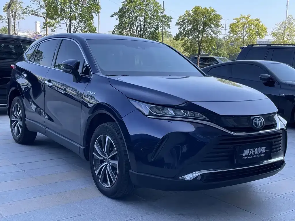 Toyota Harrier — фото 9