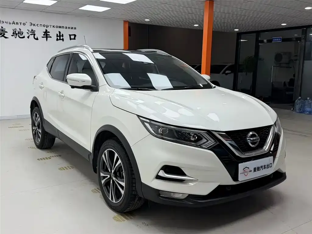 Nissan Qashqai — фото 4