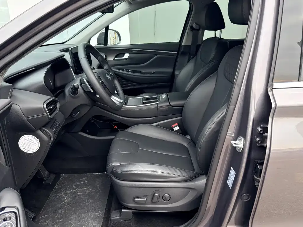 Hyundai Santa Fe — фото 2