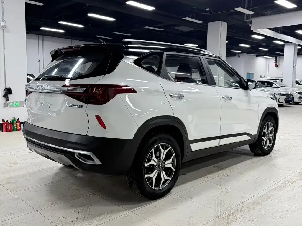 Kia KX3 — фото 4
