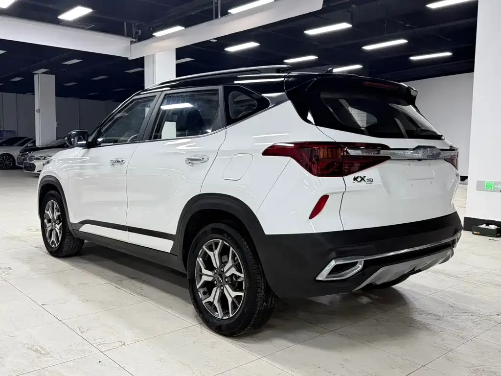 Kia KX3 — фото 7