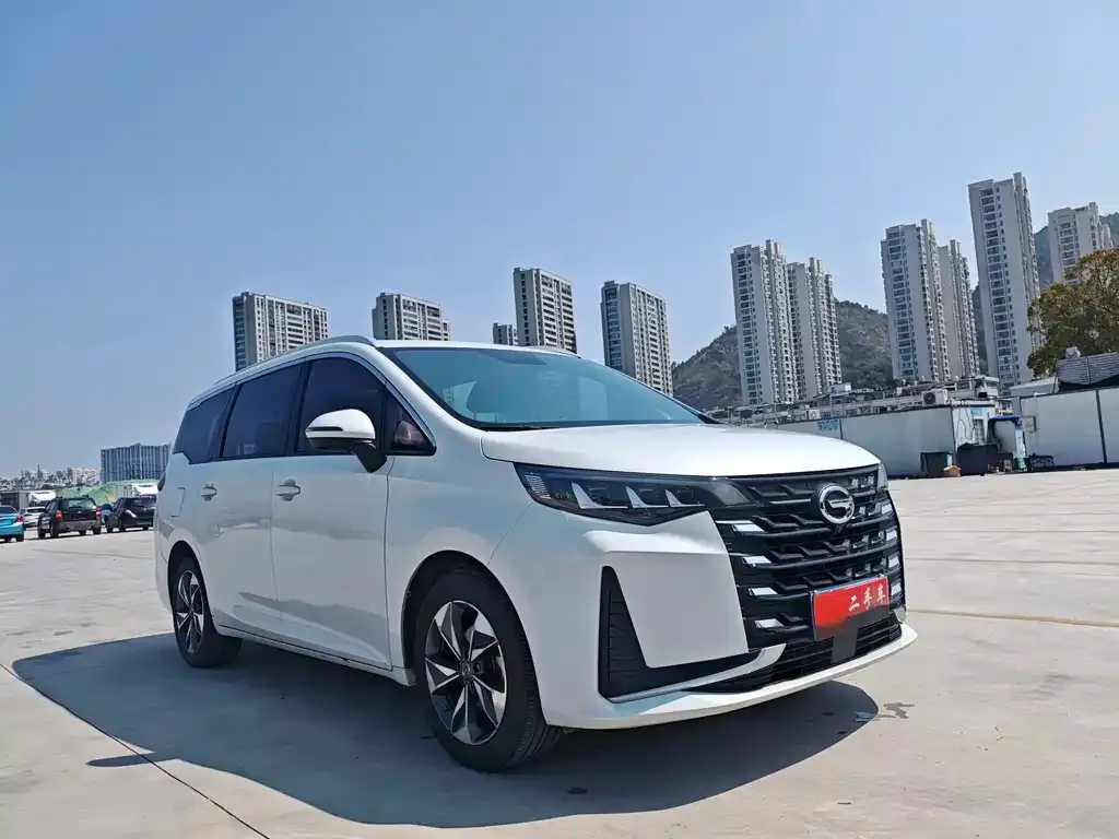 GAC Motor Trumpchi M6 — фото 6