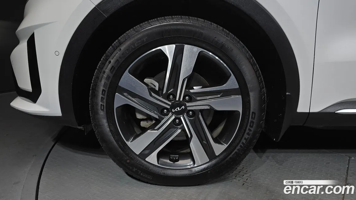 Kia Sorento — фото 5