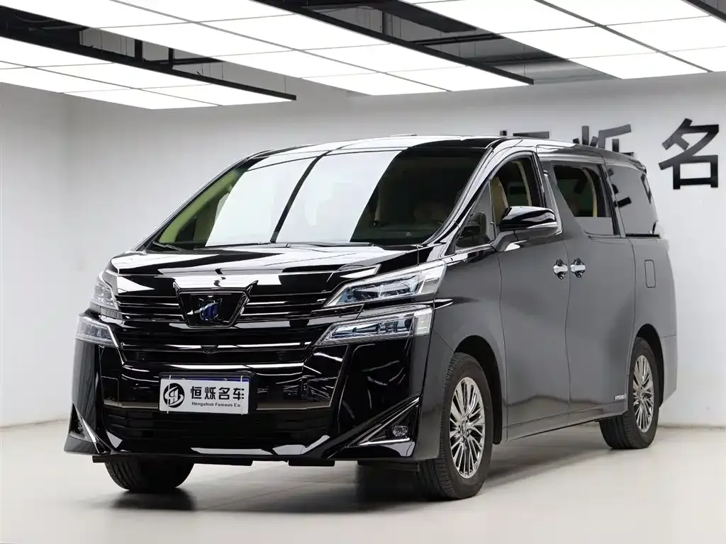 Toyota Vellfire — фото 6