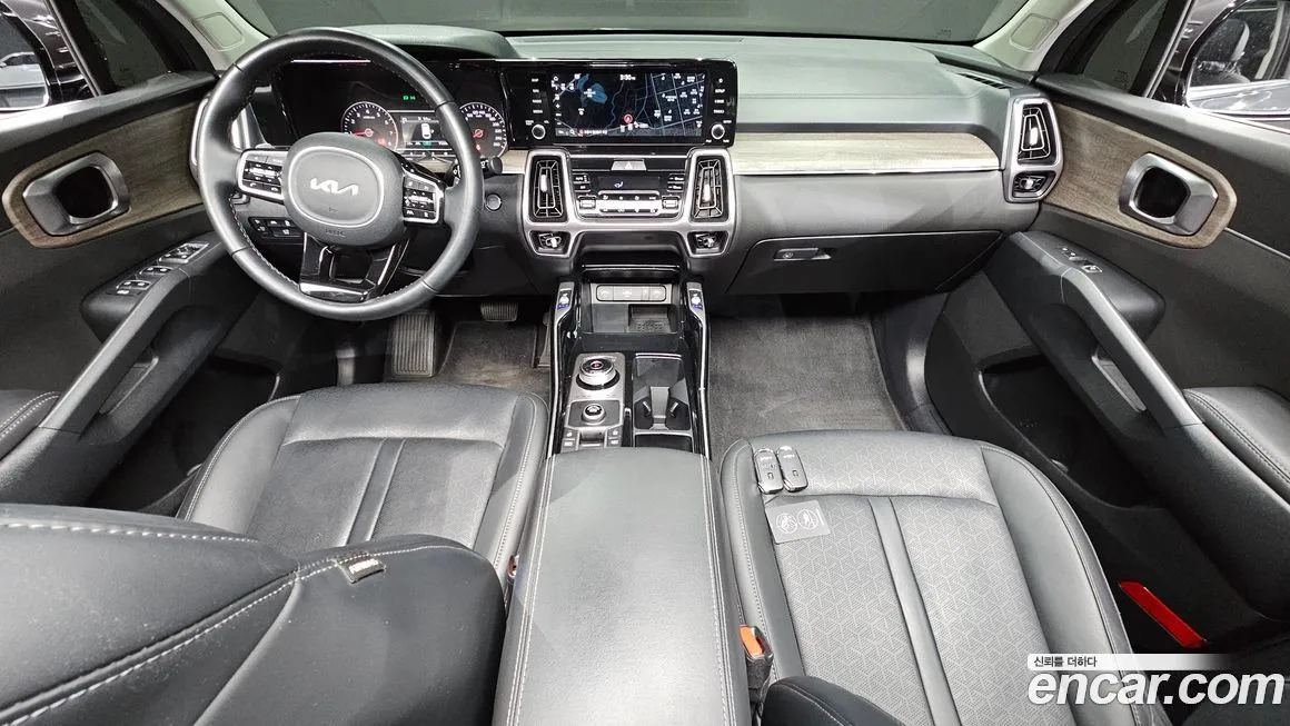 Kia Sorento — фото 3