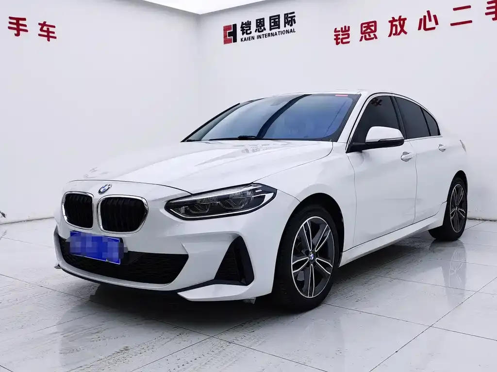 BMW 1 Series — фото 1