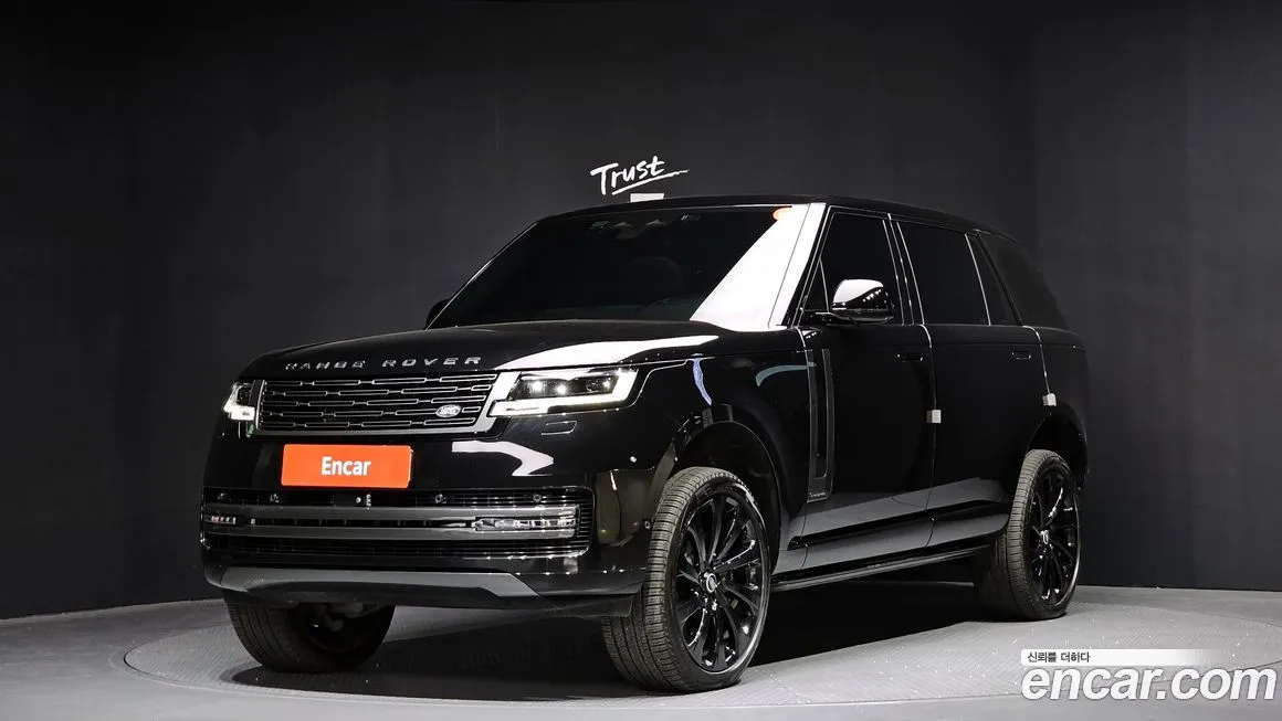 Land Rover Range Rover — фото 1
